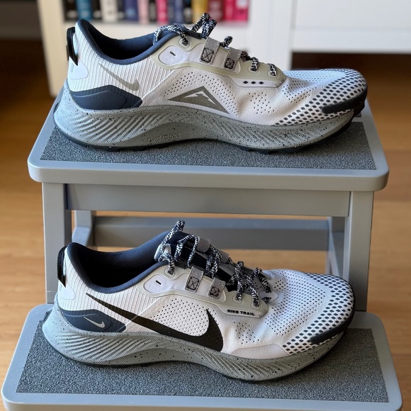 NWOT | Nike | 10.5 M | Pegasus Trail 3 - Picture 4 of 8